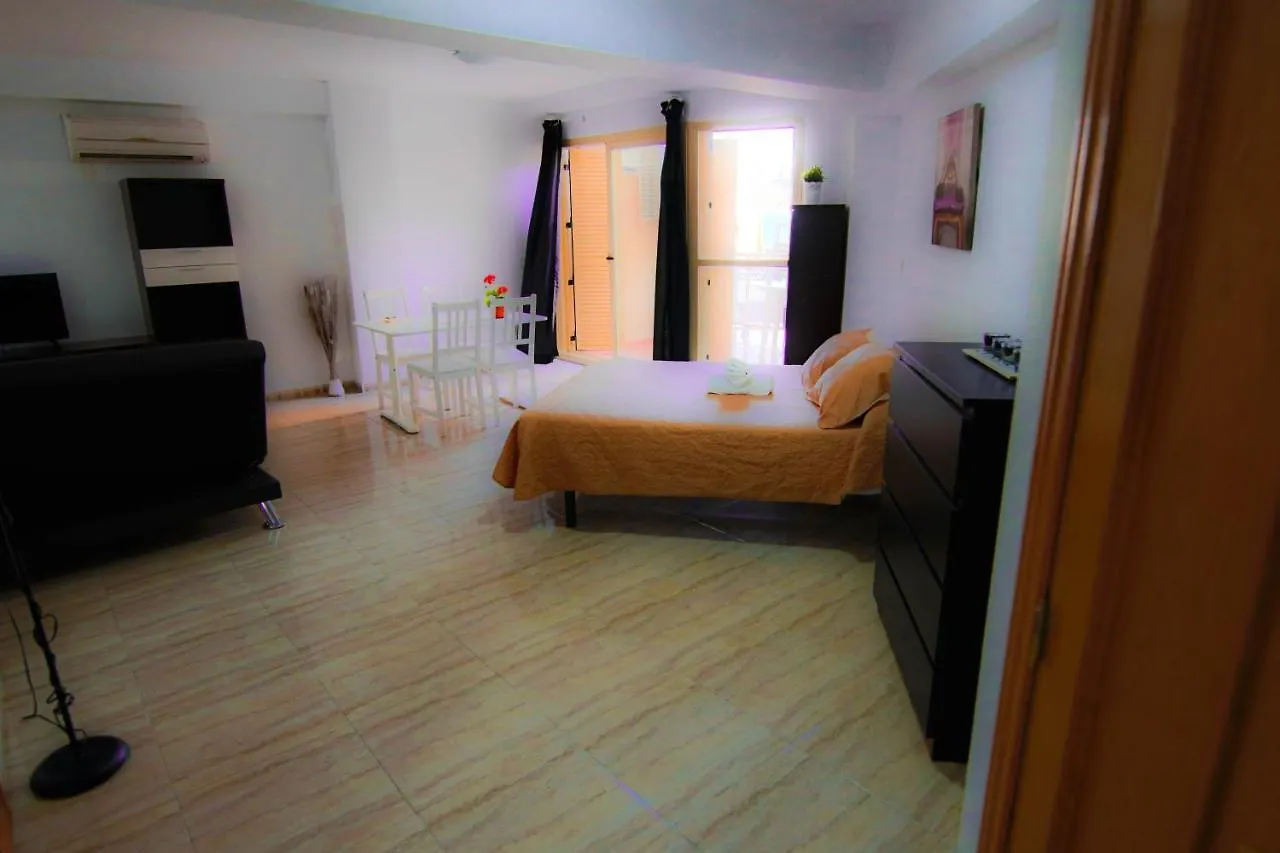 Puerta Del Sol Trm Only Adults Aparts Torremolinos 0*,  Spanje